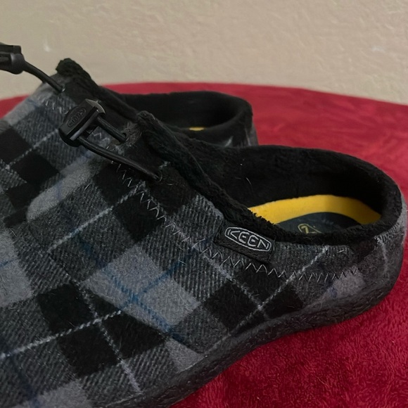 Keen Size 8 Howser Slide Slip On Shoes Slippers Mules Clogs Rubber Sole - Picture 5 of 10